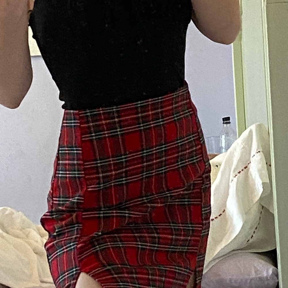 Red plaid Brandy Melville skirt